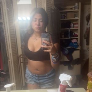 Meet your Posher, Mackenzie